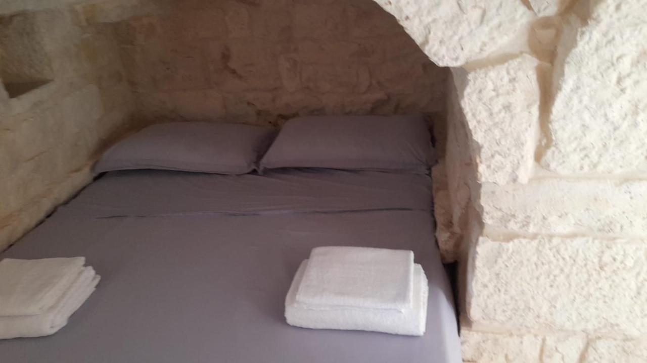 Villa Trullo Scrascia. Ceglie Messapica Exterior foto