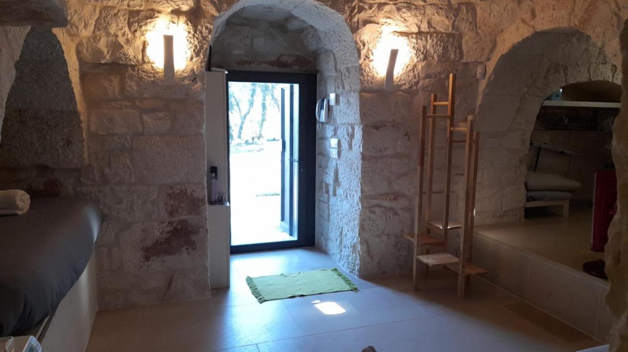 Villa Trullo Scrascia. Ceglie Messapica Exterior foto